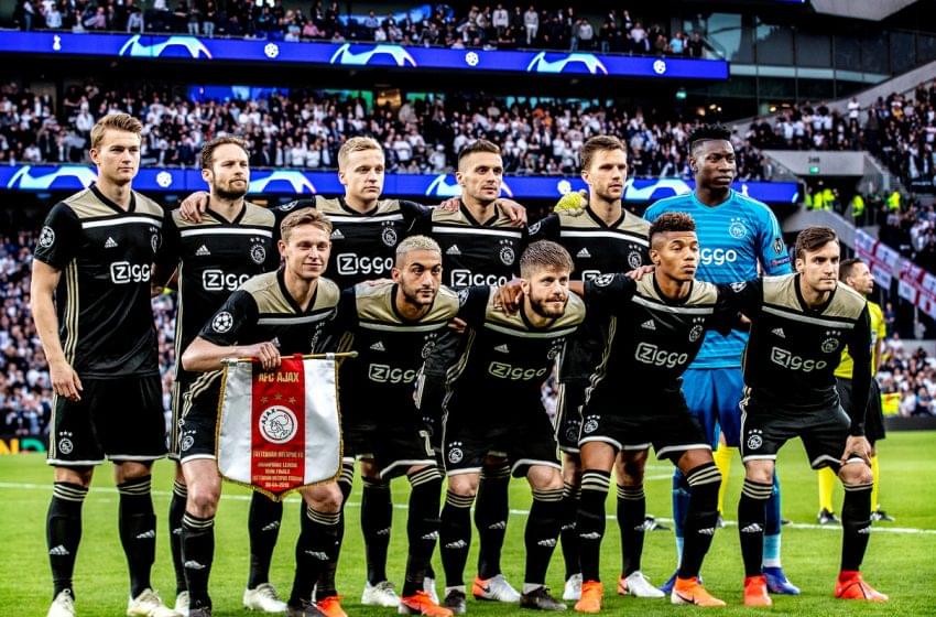 Ajax arrecadou 300 milhões de euros em três temporadas com vendas de atletas