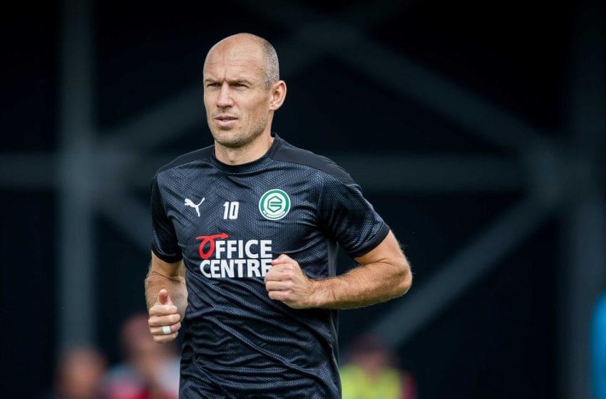 Arjen Robben fica à disposição de Danny Buijs para amistoso desse domingo