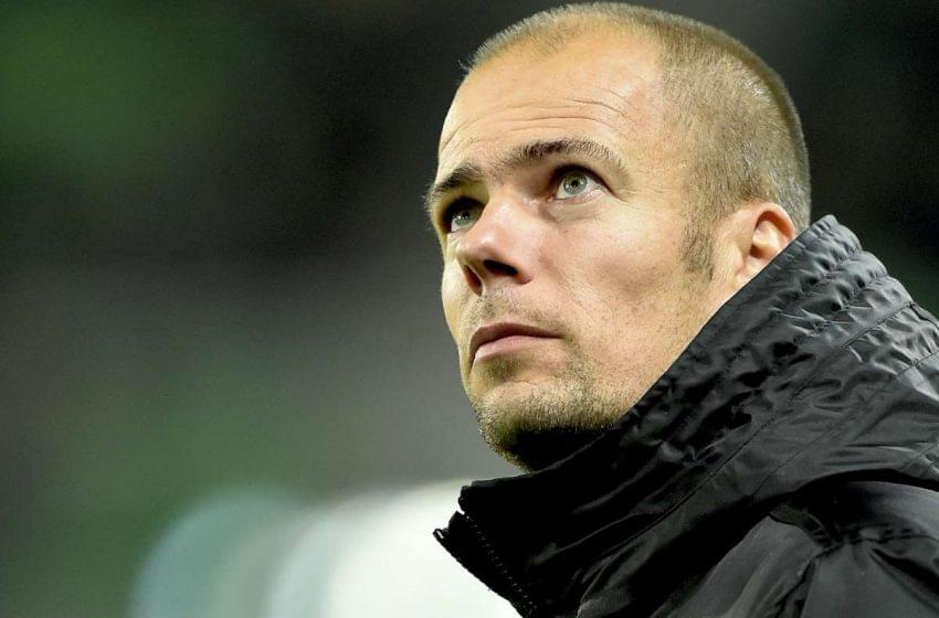  Danny Buijs promete utilizar Arjen Robben desde o começo contra o FC Utrecht