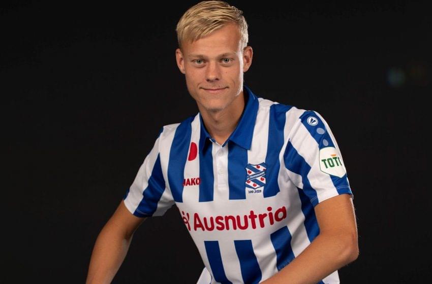  SC Heerenveen quer contar com Jan-Paul van Hecke para a próxima temporada