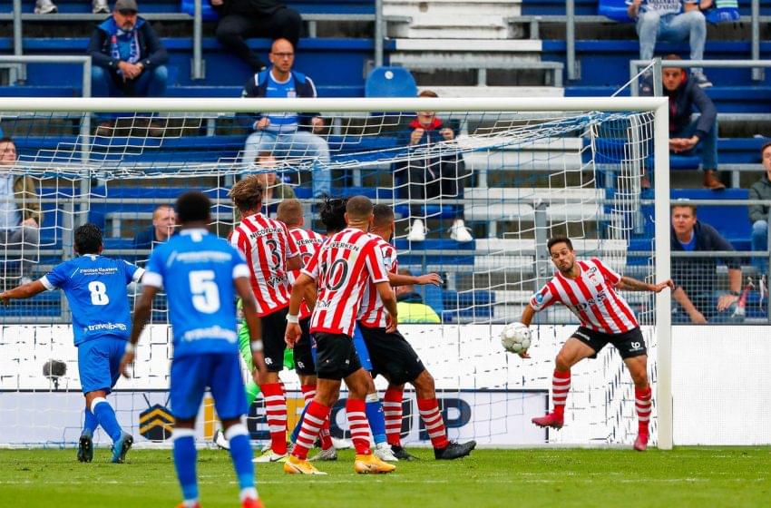 Mica Pinto pega um jogo de suspensão e Sparta Rotterdam promete recorrer
