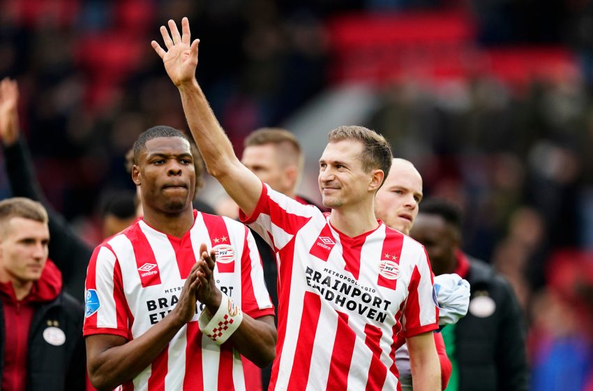 Daniel Schwaab não renova contrato com o PSV e pendura as chuteiras