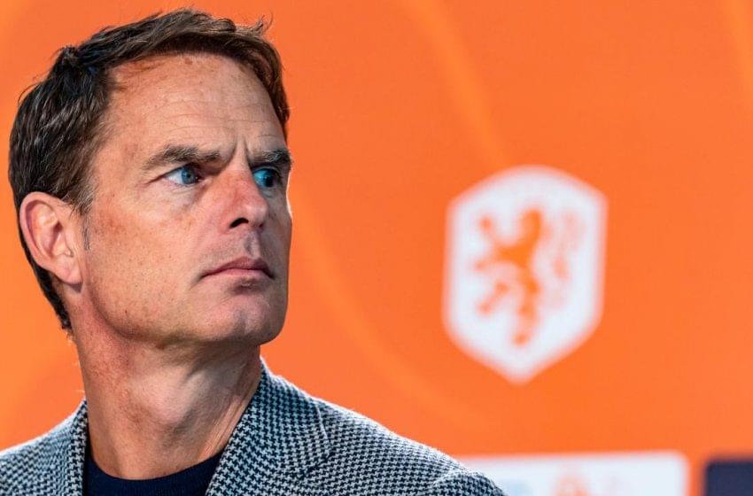 Frank de Boer divulga sua primeira convocação no comando da seleção holandesa