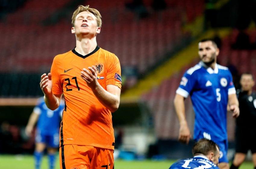Frenkie de Jong desapontado com resultado diante da Bósnia