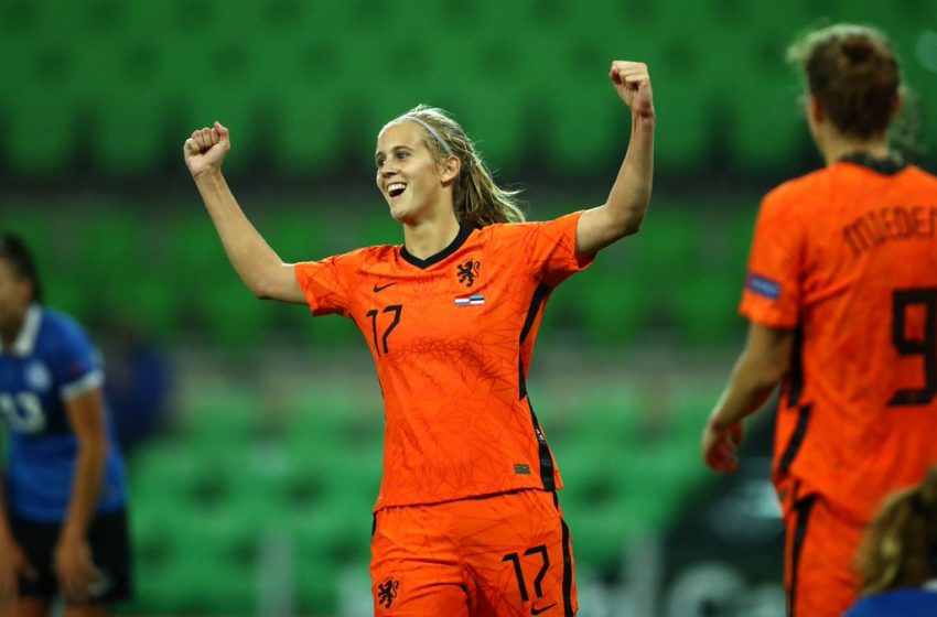 Katja Snoeijs comemora oportunidades e estreia na seleção holandesa