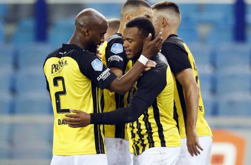 Após perder para o Ajax em Amsterdã, Vitesse bate em casa o Heracles