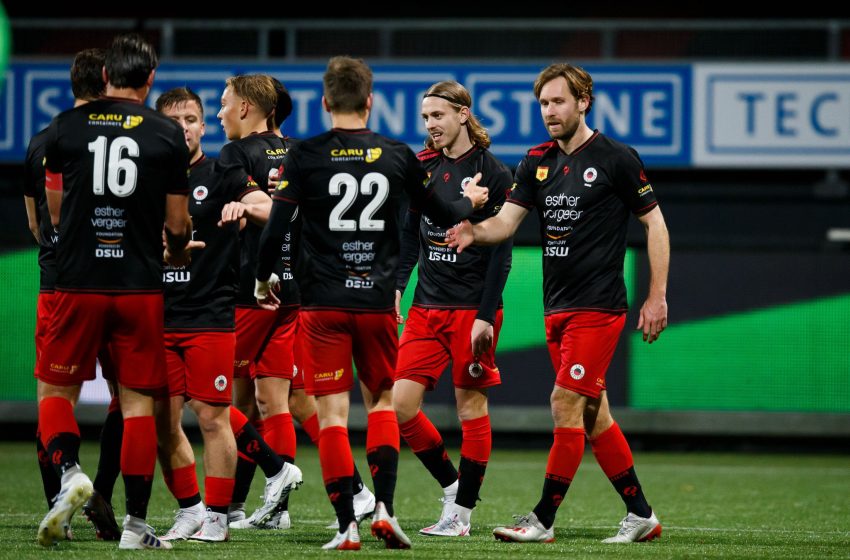 Excelsior não toma conhecimento e vence Jong AZ Alkmaar por 4 a 1