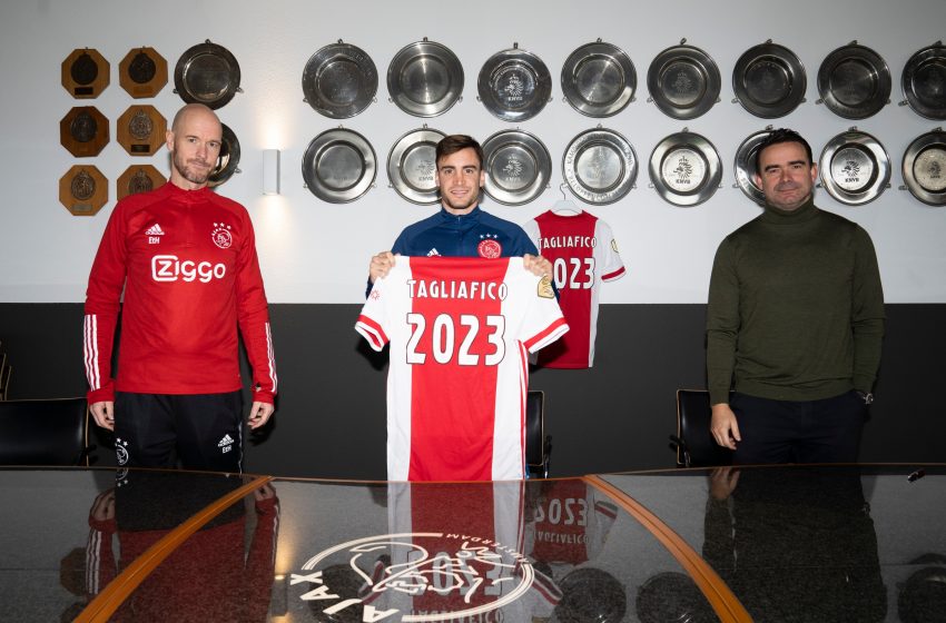  Ajax renova contrato de Nicolás Tagliafico