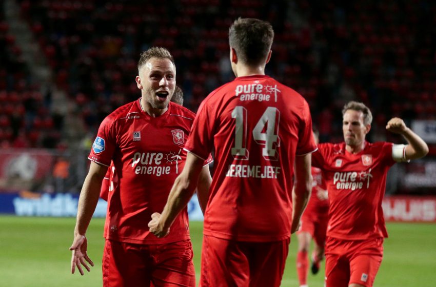  FC Twente perde mais um atacante