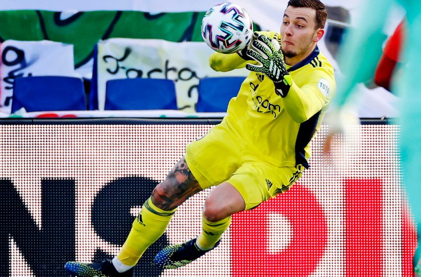 Justin Bijlow deverá ser titular contra o FC Groningen