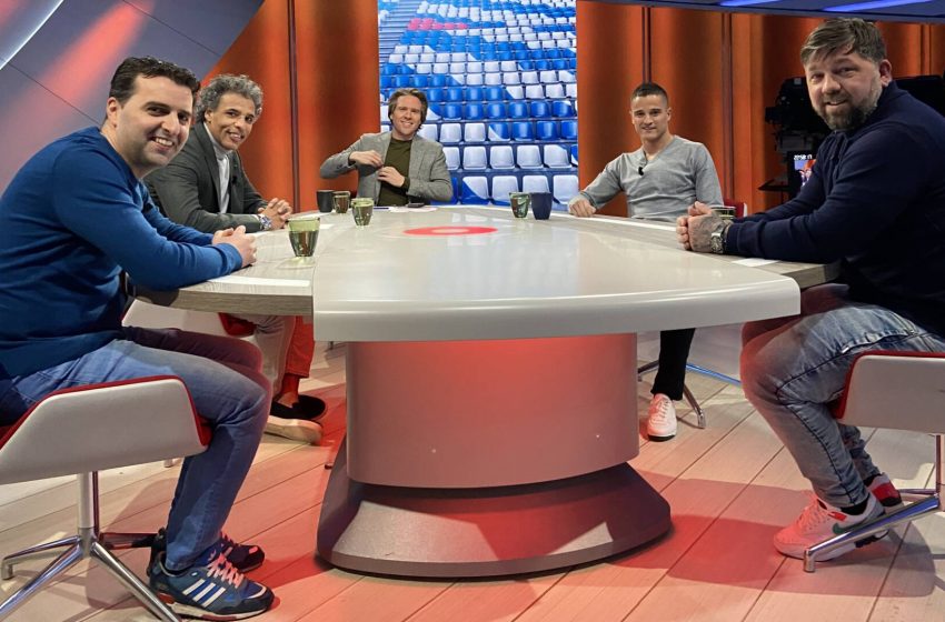 Studio Voetbal comenta sobre situação do Ajax e AZ Alkmaar