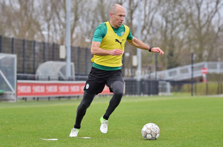 Arjen Robben próximo de voltar a jogar