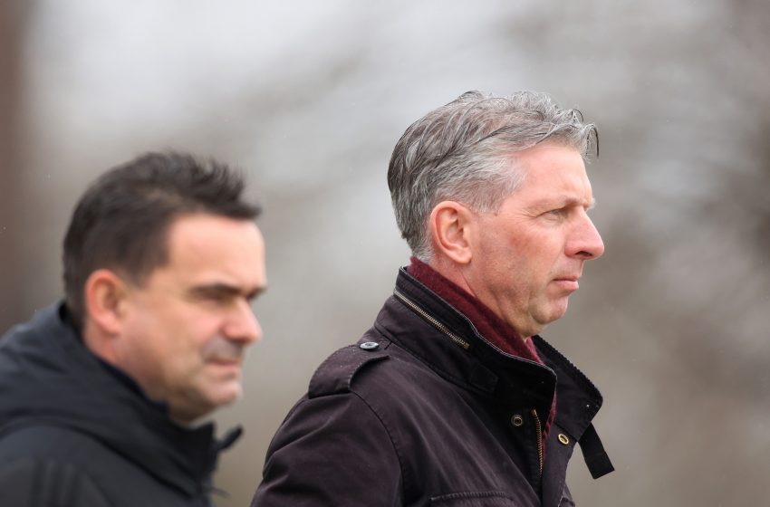 Gerry Hamstra trabalhará ao lado de Marc Overmars no Ajax, a partir da próxima temporada