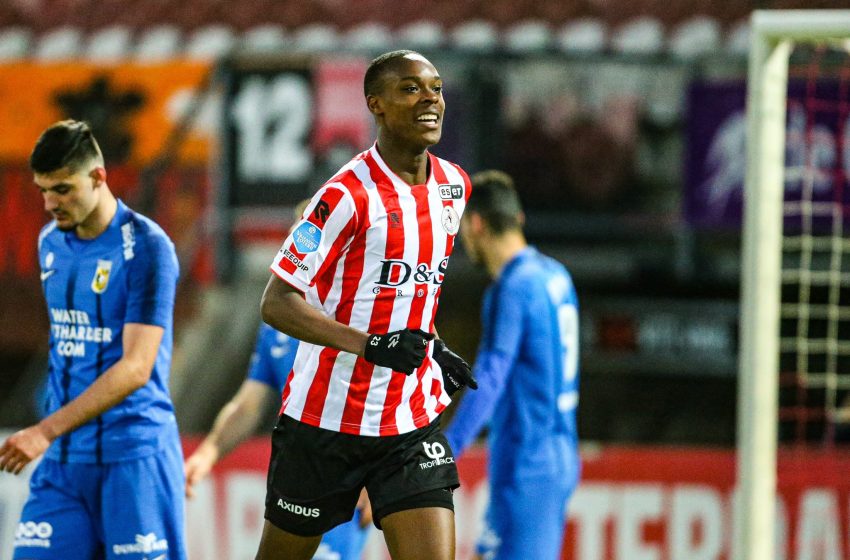 Emanuel Emegha marca seu primeiro gol como profissional e Sparta Rotterdam vence Vitesse por 3 a 0