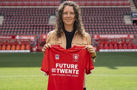FC Twente anuncia renovação de Fenna Kalma por mais uma temporada
