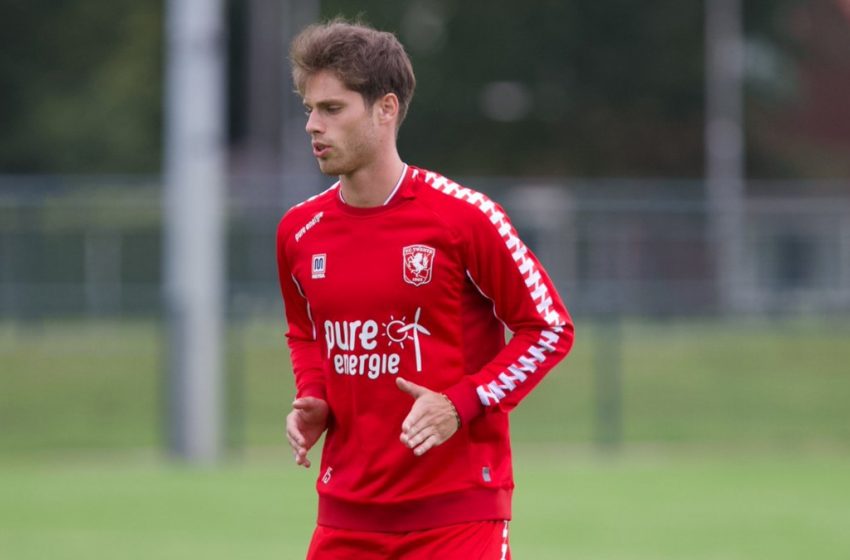 FC Twente renova empréstimo de Kik Pierie junto ao Ajax