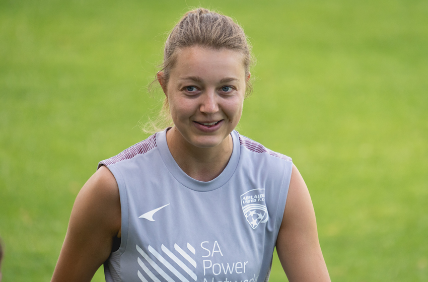  PSV reforça time feminino com Maruschka Waldus