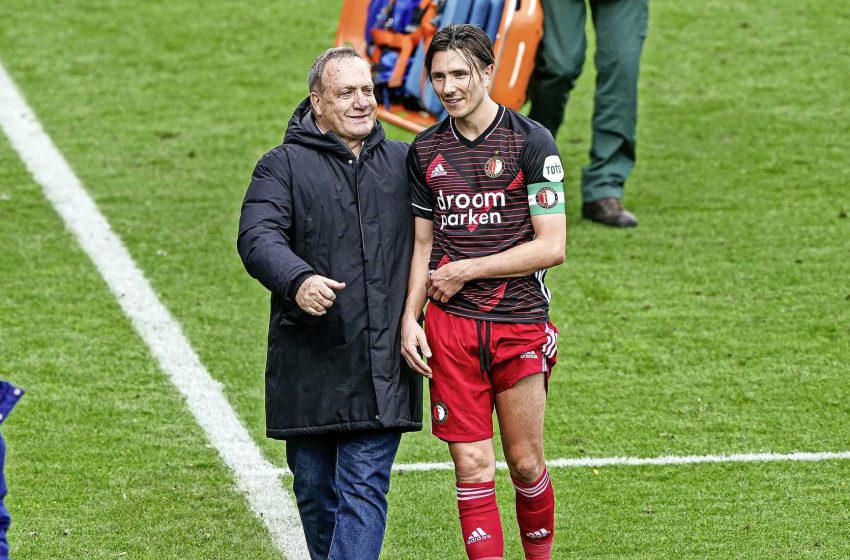 Dick Advocaat acredita que Steven Berghuis deveria escolher o Ajax