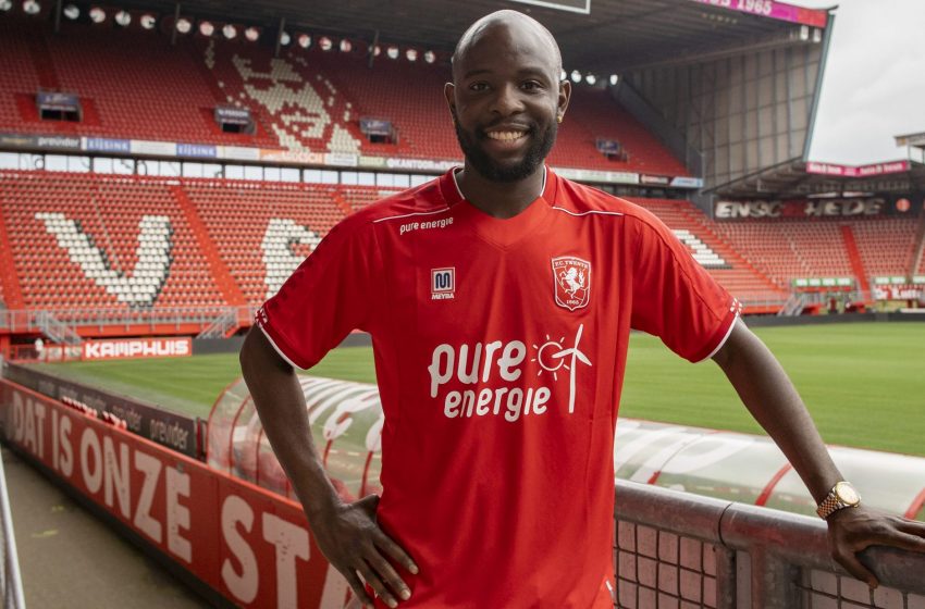 Jody Lukoki é mais um reforço do FC Twente