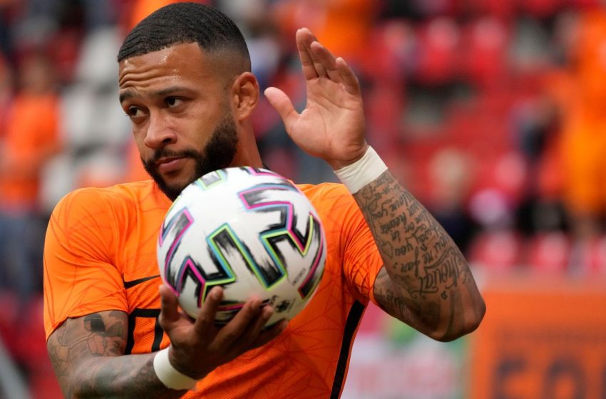 Memphis Depay minimiza baixo rendimento da Holanda em empate contra a Escócia