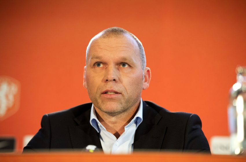 Nico-Jan Hoogma alerta que KNVB tem pressa em anunciar o novo treinador