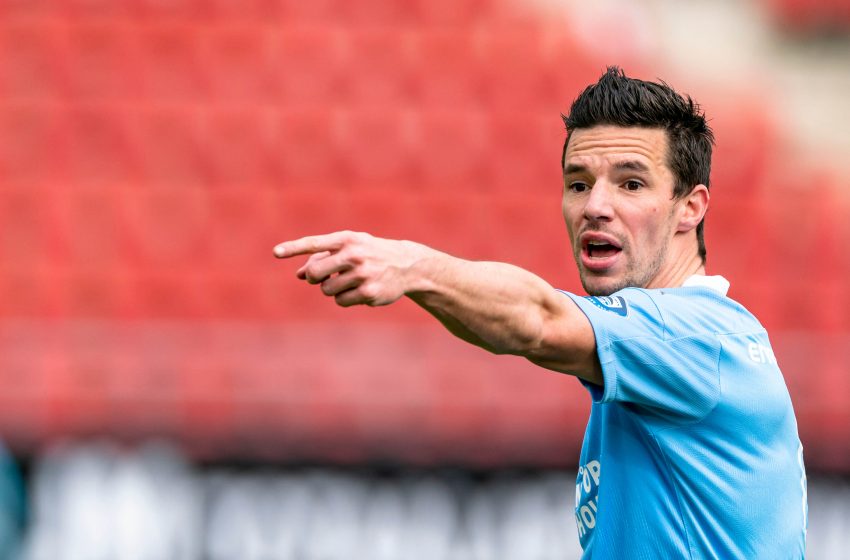 Nick Viergever deixa o PSV