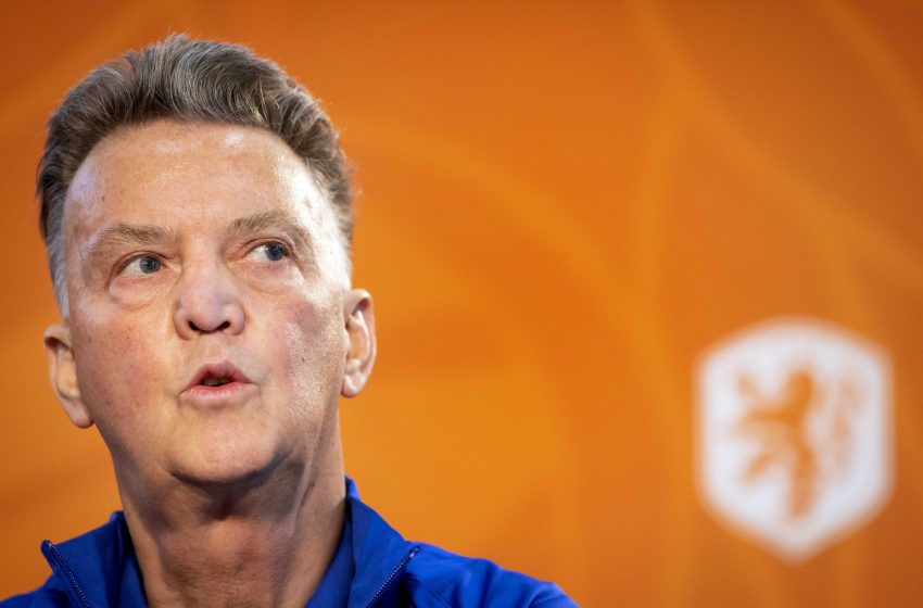 Com Rick Karsdorp e Vincent Janssen, Louis van Gaal divulga pré-convocação da Holanda