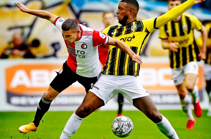  Feyenoord quer Riechedly Bazoer
