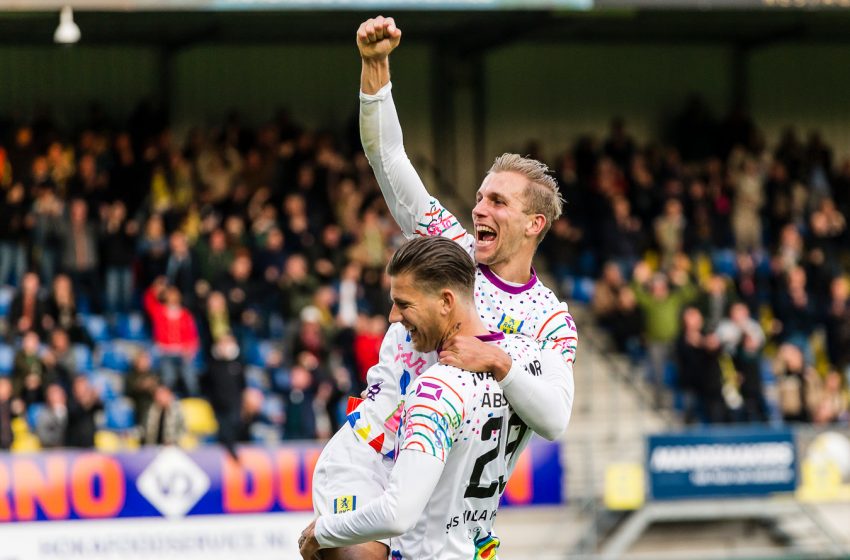  Finn Stokkers marca duas vezes e RKC Waalwijk vence FC Groningen por 3 a 1