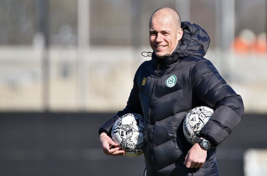 Danny Buijs deverá assumir o KV Mechelen da Bélgica