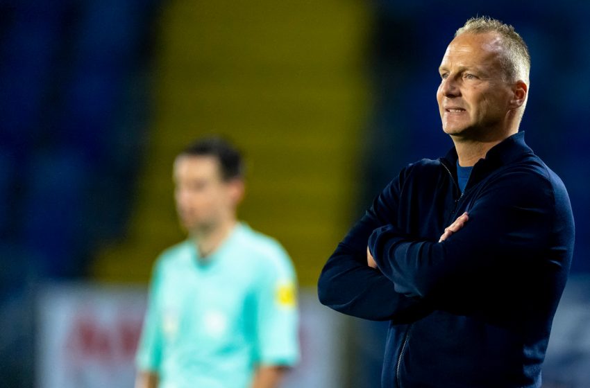  NAC Breda não renova contrato de Edwin de Graaf e deverá procurar um novo treinador