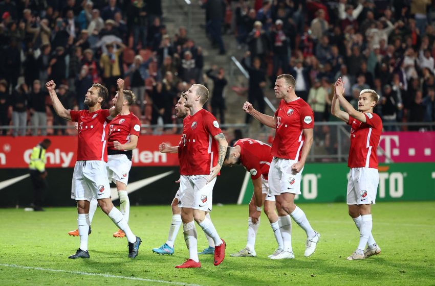 FC Utrecht bate Vitesse por 3 a 1 e garante boa vantagem para o jogo da volta
