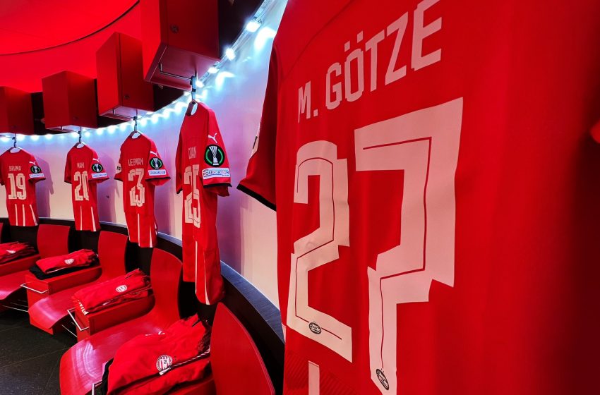  PSV vende Mario Götze ao Eintracht Frankfurt