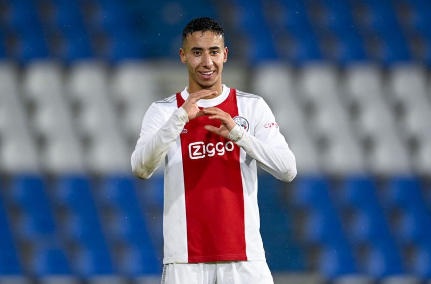  Ajax renova contrato de Anass Salah-Eddine e o empresta ao FC Twente