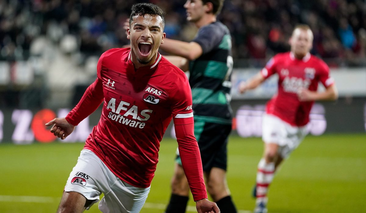 ALKMAAR, NETHERLANDS - MARCH 7: Owen Wijndal of AZ Alkmaar  during the Dutch Eredivisie  match between AZ Alkmaar v ADO Den Haag at the AFAS Stadium on March 7, 2020 in Alkmaar Netherlands (Photo by Ed van de Pol/Soccrates/Getty Images)