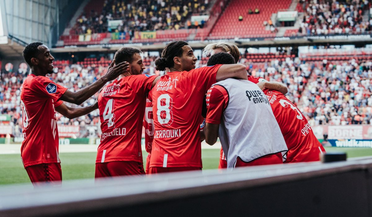 FC Twente - 33 (OK)