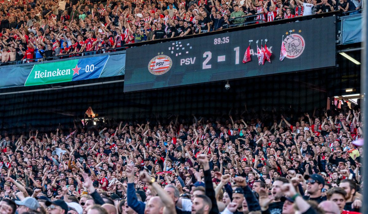PSV 2 x 1 Ajax